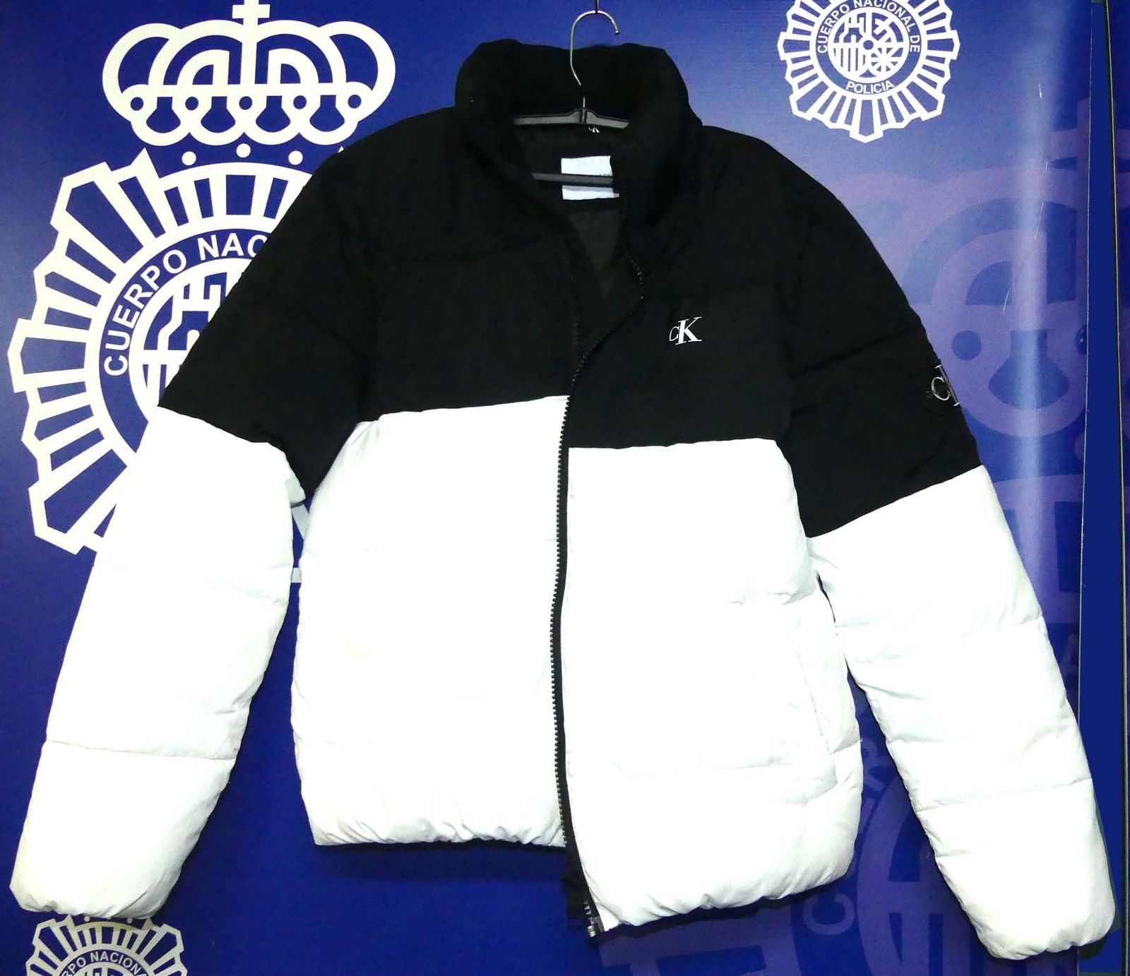 Cazadora sustraída | Foto: Policía Nacional