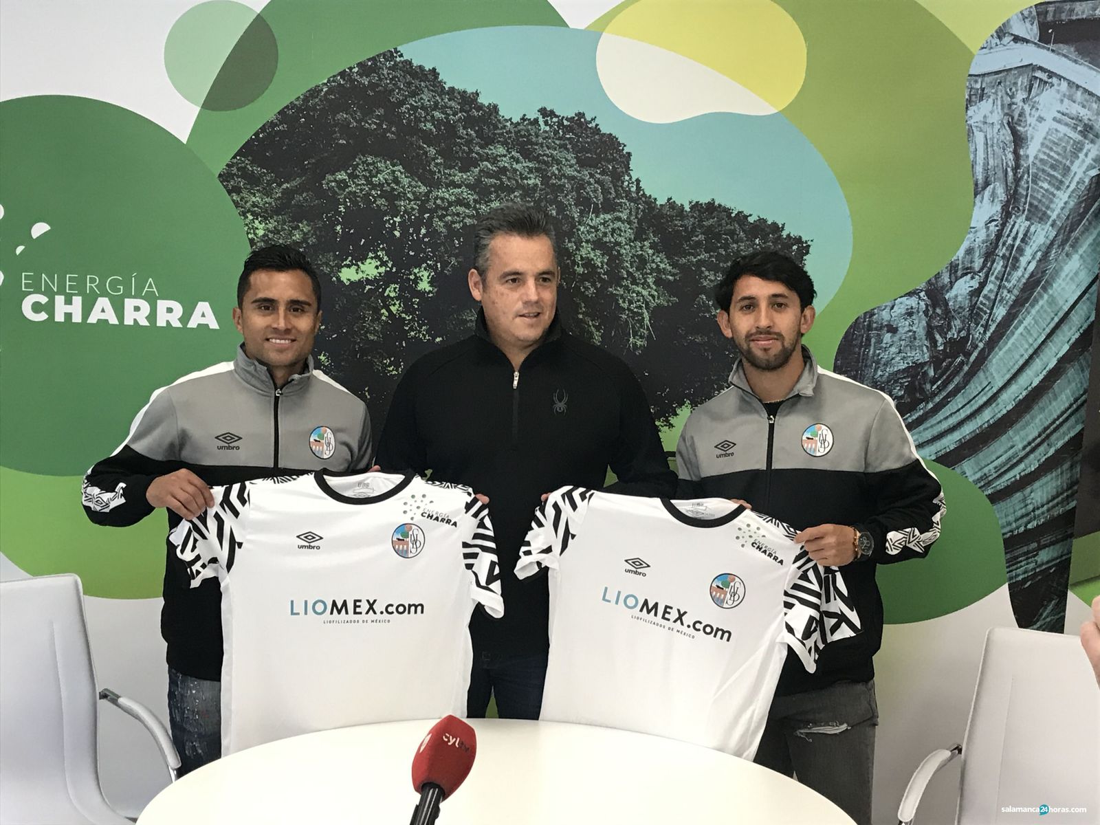 0E3238F6 1BAA 49BC AD55 53399D507C7A