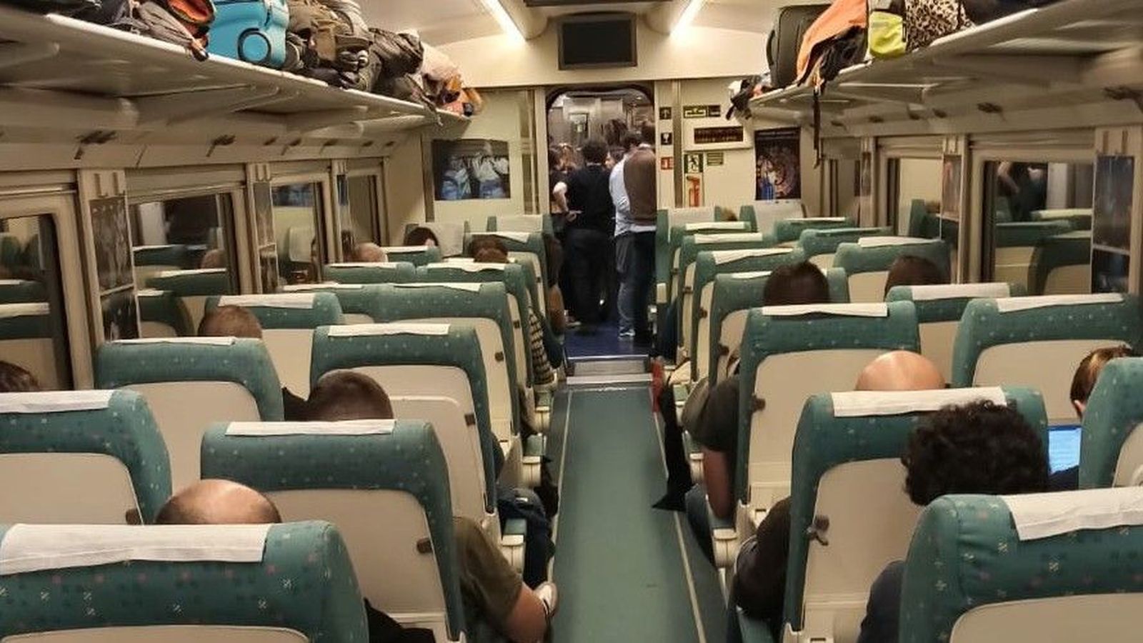 63C9C07B C879 4475 B7BB 4F61601BF893