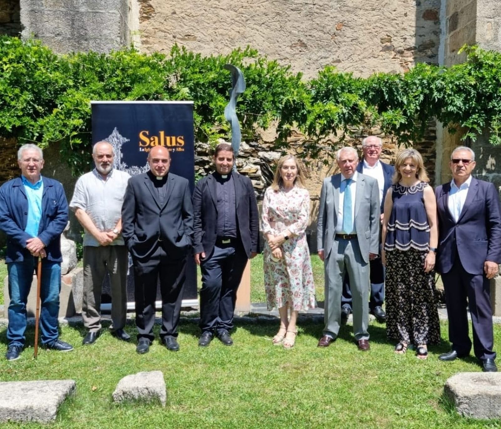 Visita de Ana pastor a Salus