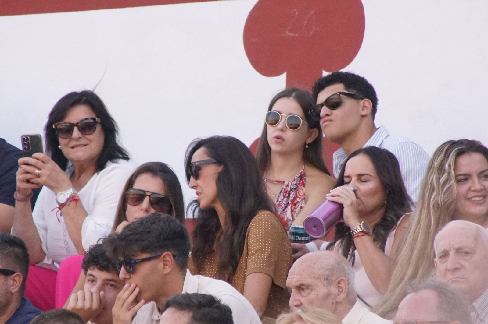 : Emilio de Justo y Diosleguarde cierran en hombros una feria de Guijuelo marcada por las despedidas de El Capea y Javier Castaño