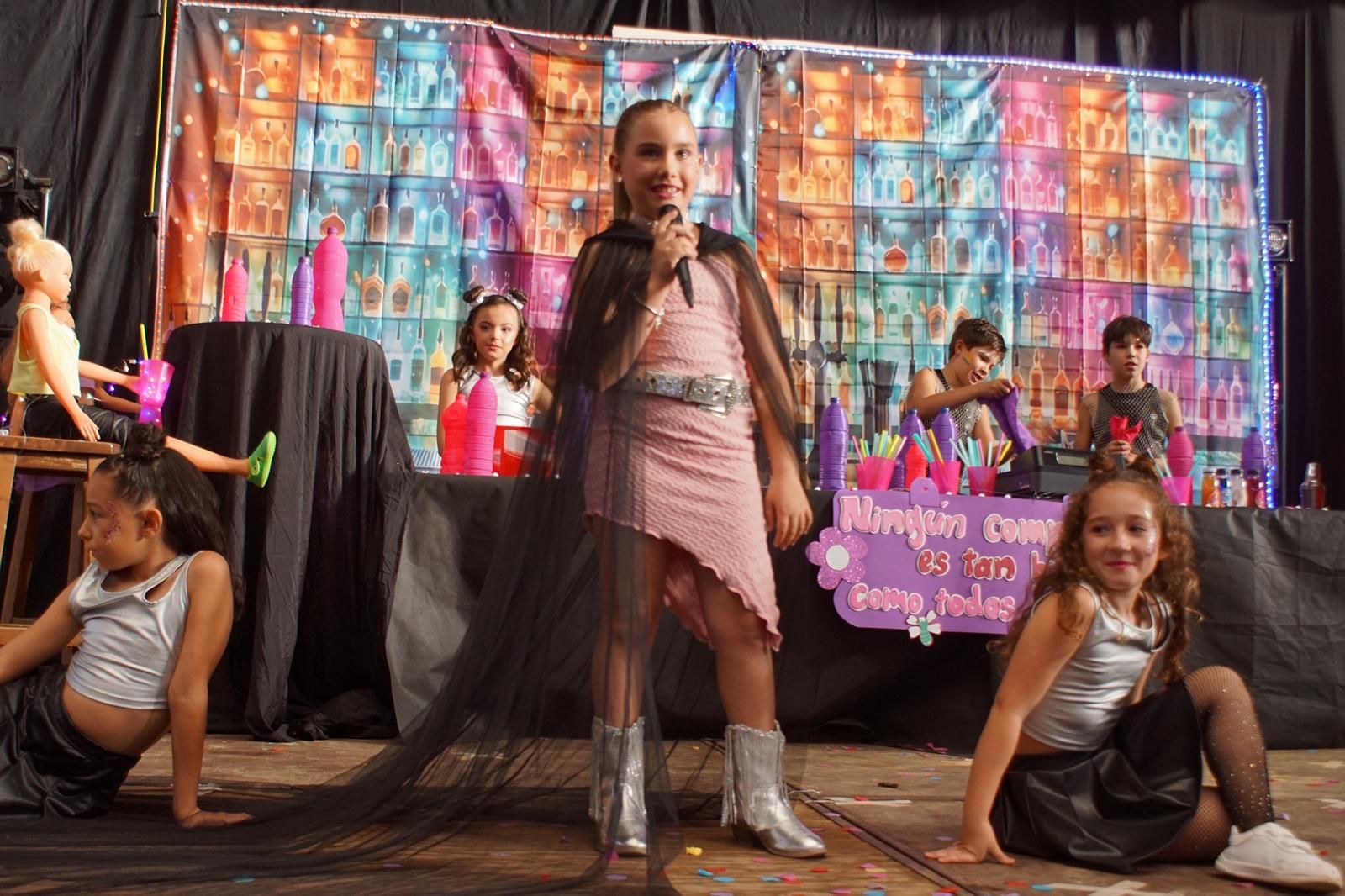 Emoción y creatividad en la primera cita del Play Back infantil en Alba de Tormes