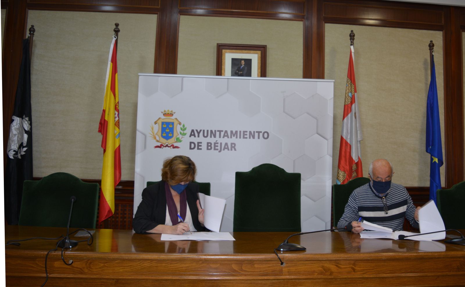 FIRMA CONVENIO 27.11