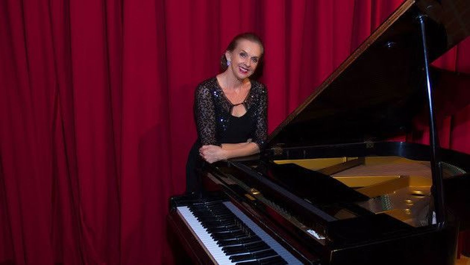 La pianista Loraine Balen Tatto ofrece un recital