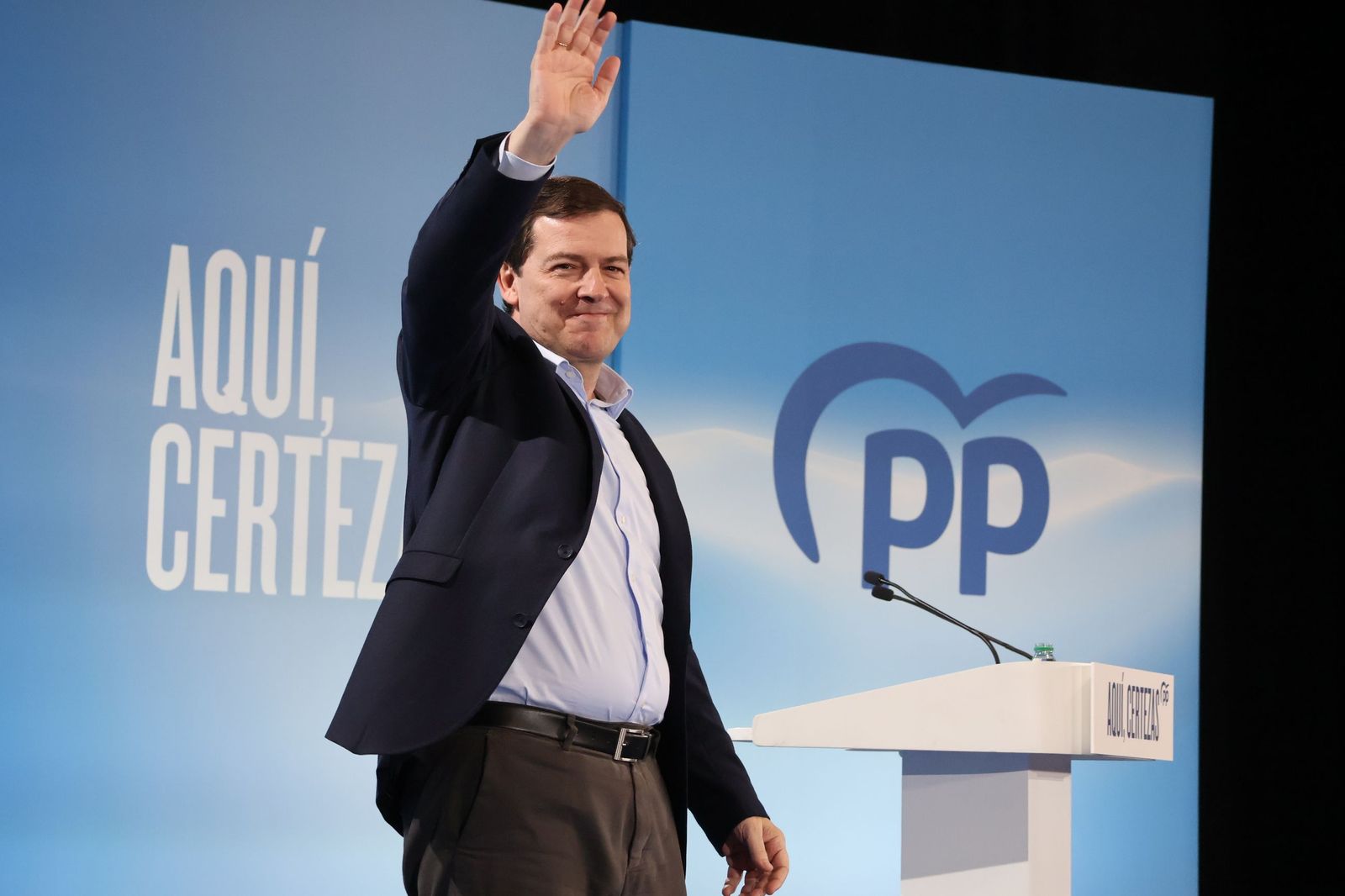 Alfonso Fernández Mañueco durante el mitin celebrado en el Paraninfo del Colegio Universitario
