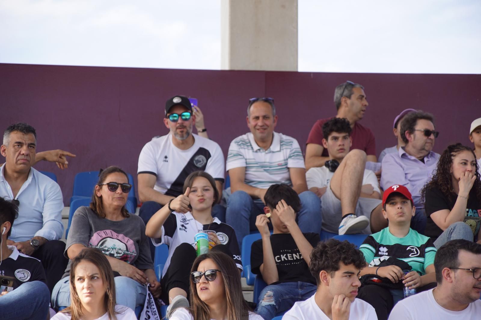 whatsapp-image-2024-04-14-at-18-47-17-4