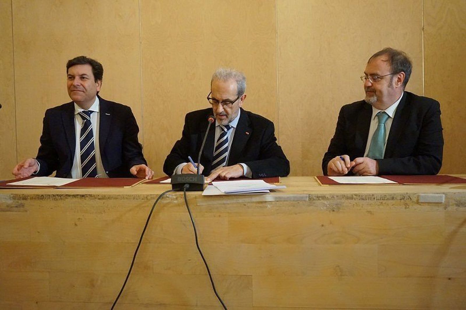 La Junta otorga seis mil euros a la USAL por su trabajo en prevención de riesgos laborales