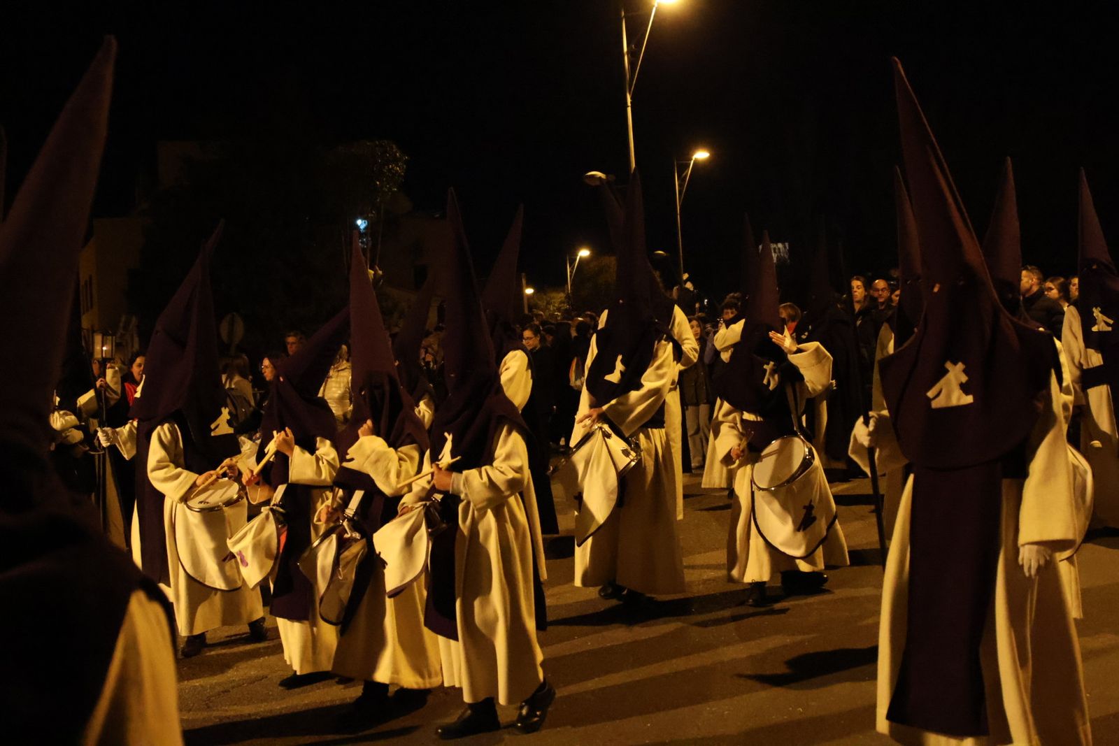 GALERÍA | Revive en imágenes la procesión de Jesús del Vía Crucis