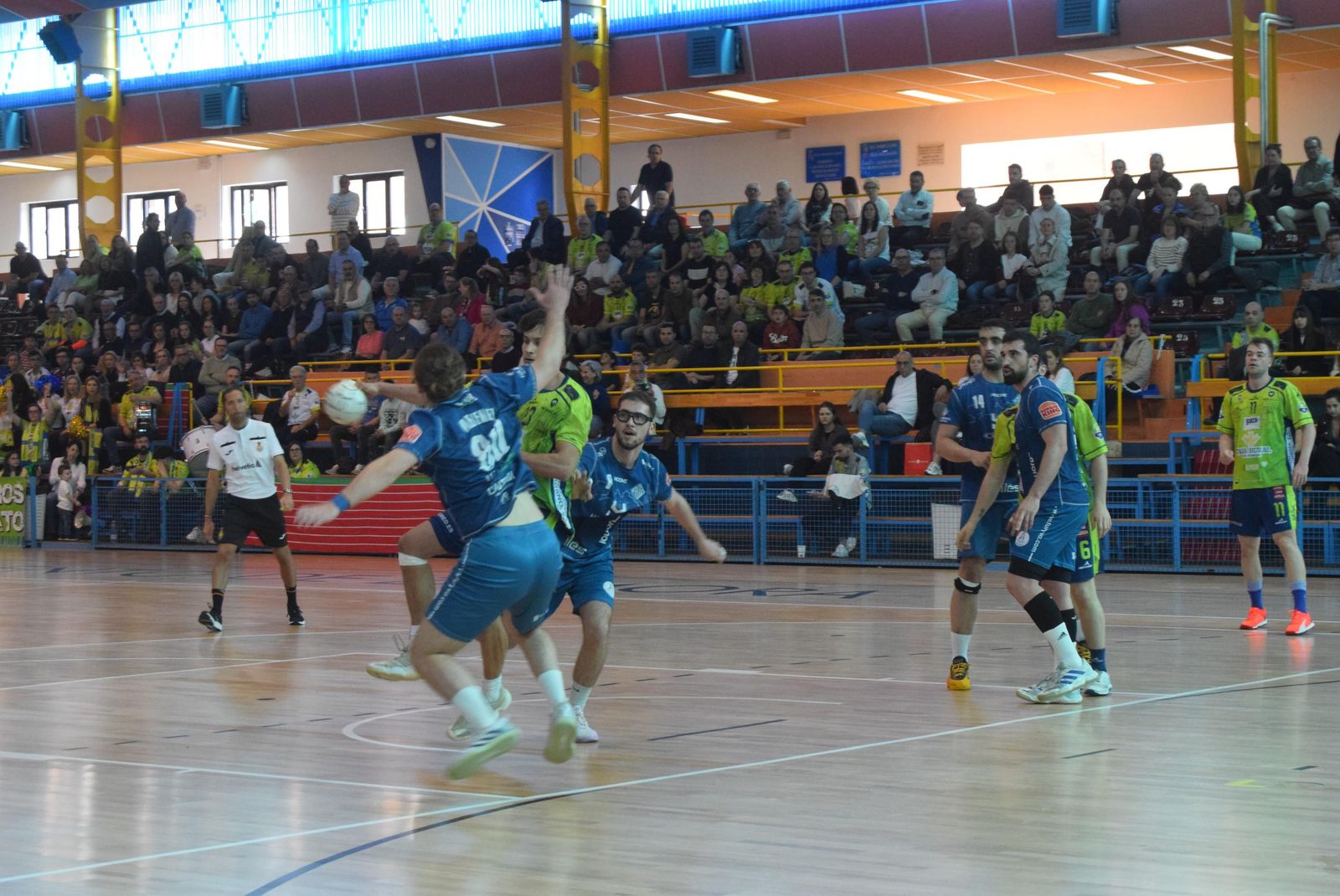 whatsapp-image-2025-04-13-at-13-12-46