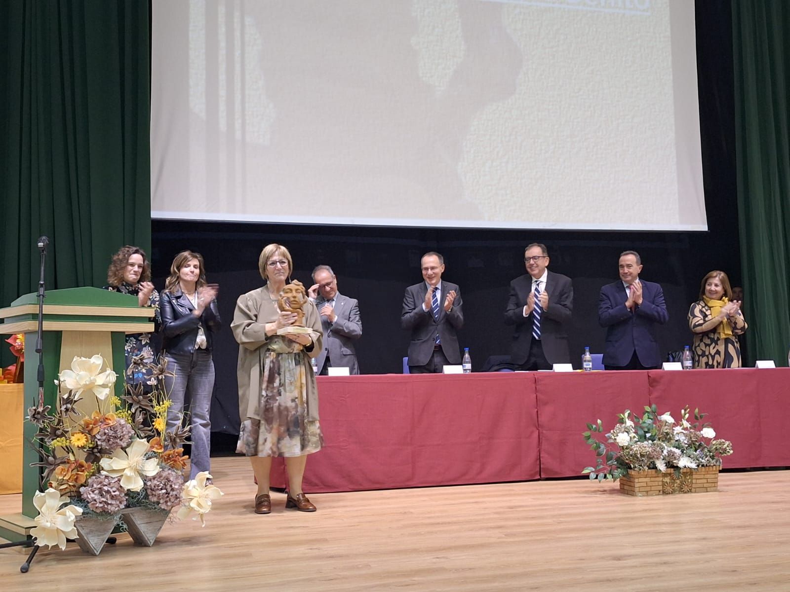 Premios Izcala: reconocimiento a las mujeres que impulsan la igualdad en el centro penitenciario de Topas