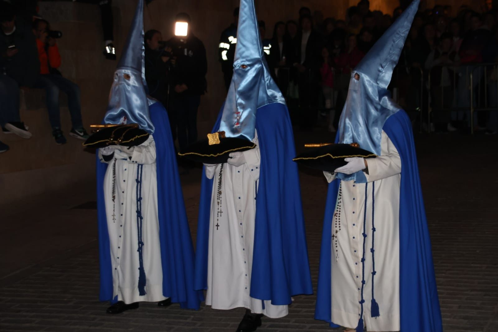 9b8fd07f-d4d6-4c4a-93ac-25c94e601852