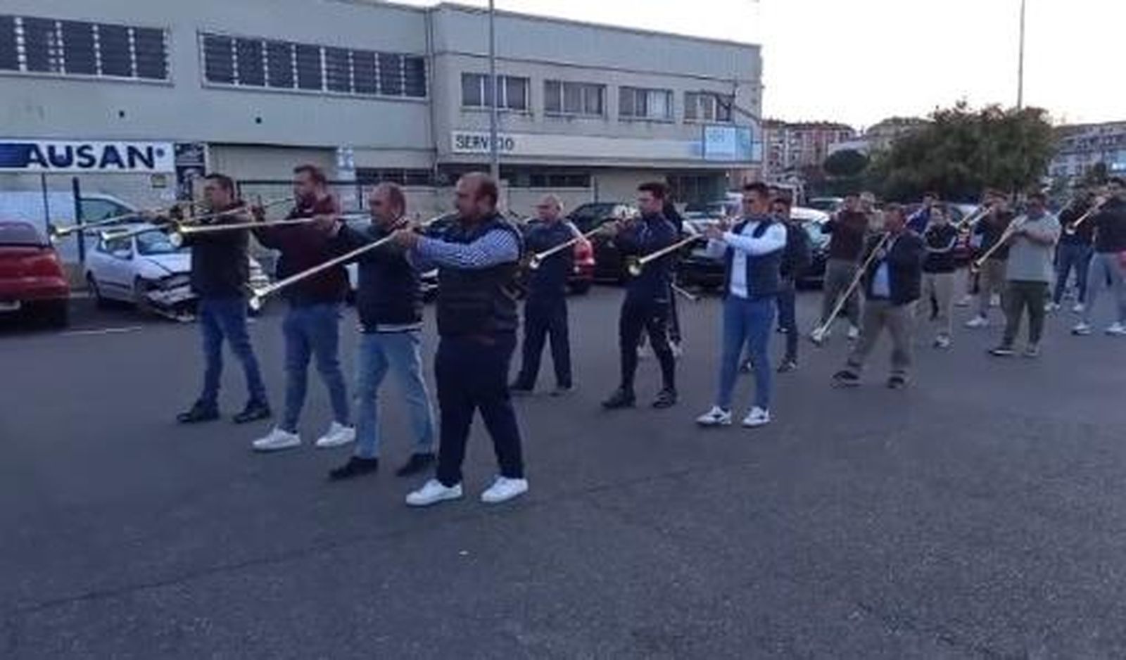 Últimos ensayos en el seno del alma de la tarde del Lunes Santo