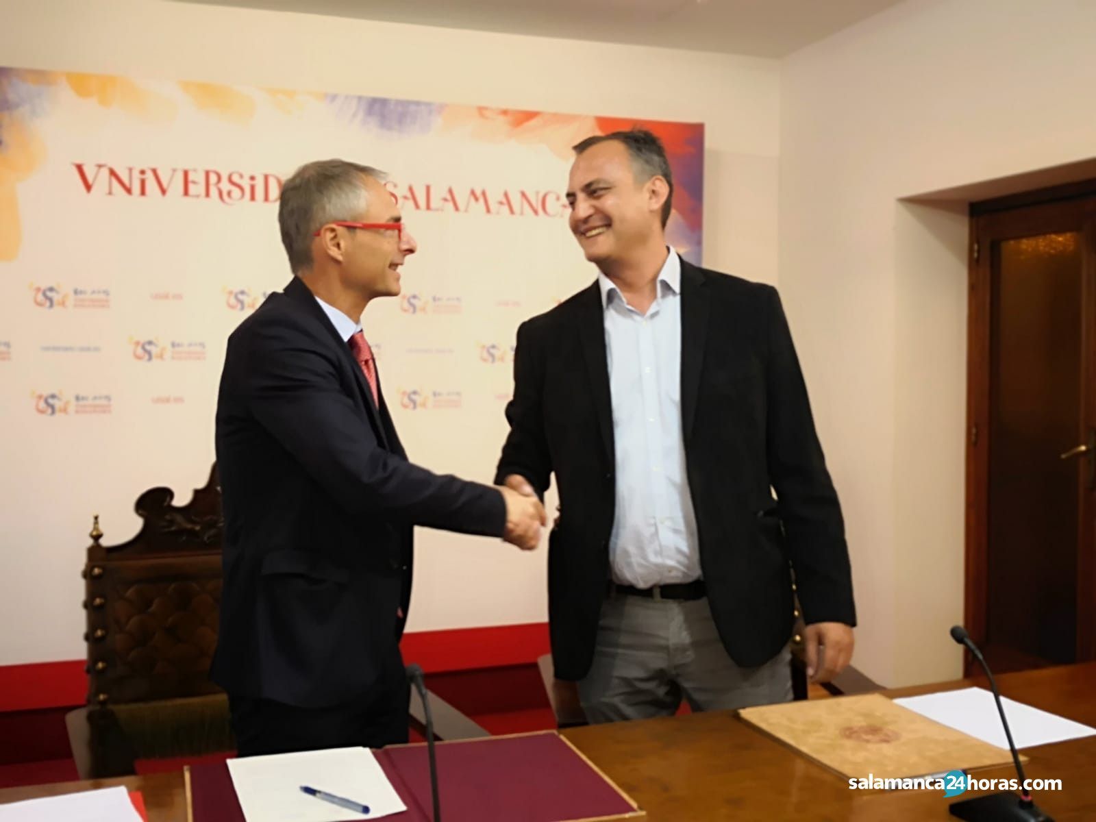 Firma de convenio usal y aspace (2)