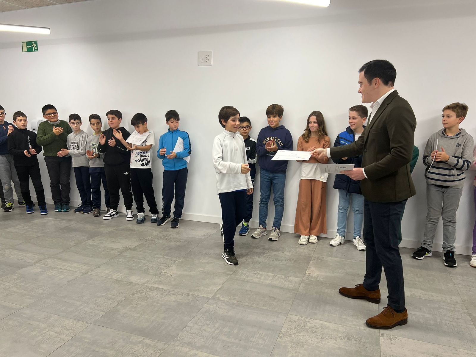 El campus navideño del centro Tormes+ forma a más de 150 niños en tecnología e innovación. Fotos @aytoSalamanca