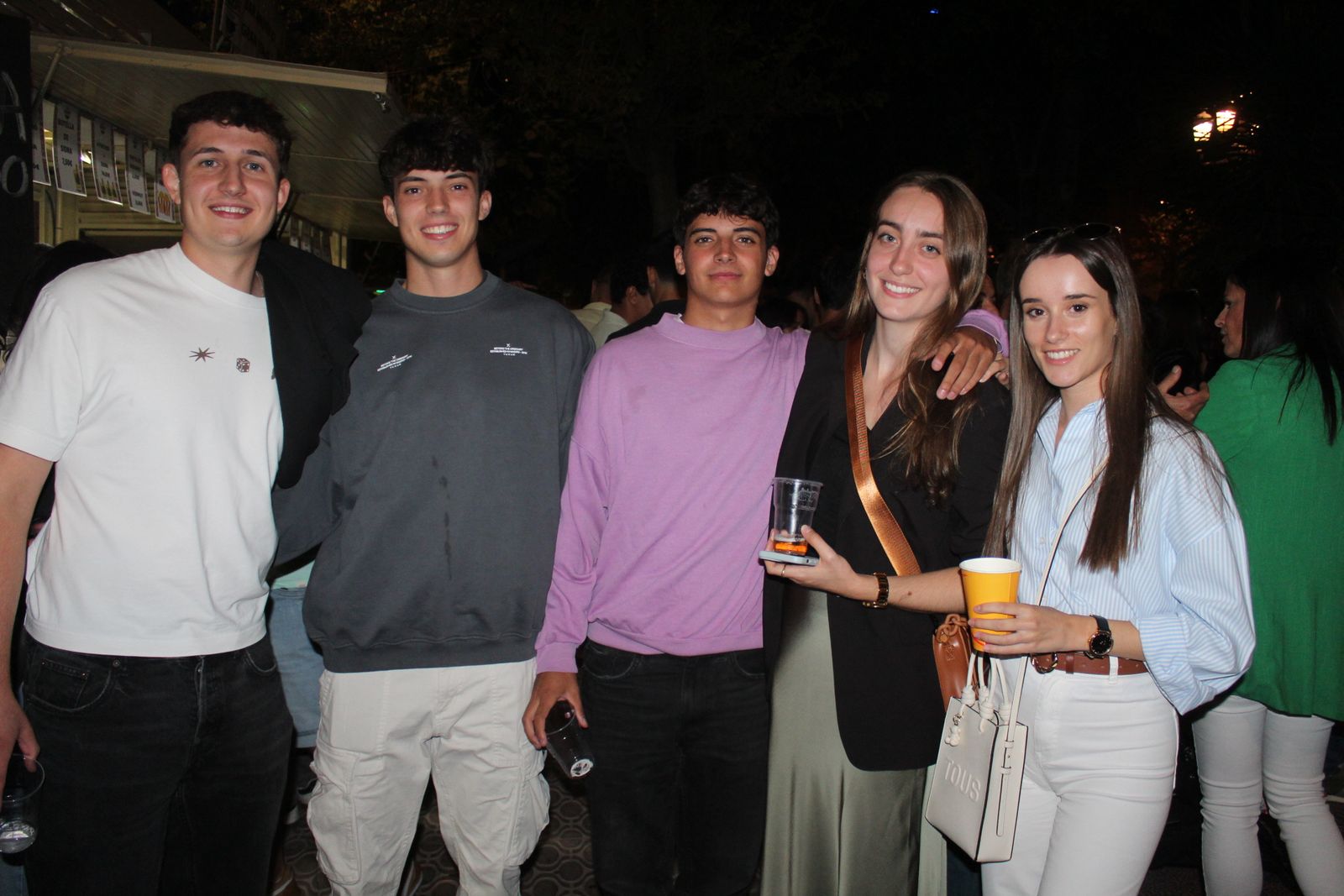 Ambiente en la Feria de Día en la tarde de este