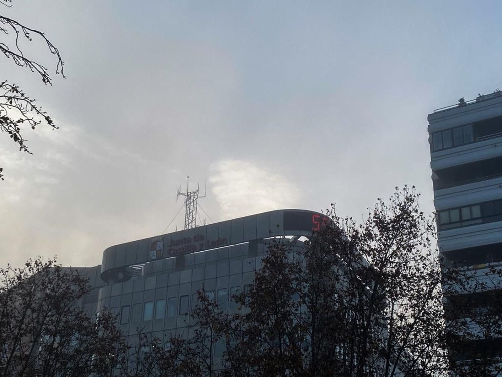 Marina termometro niebla (1)