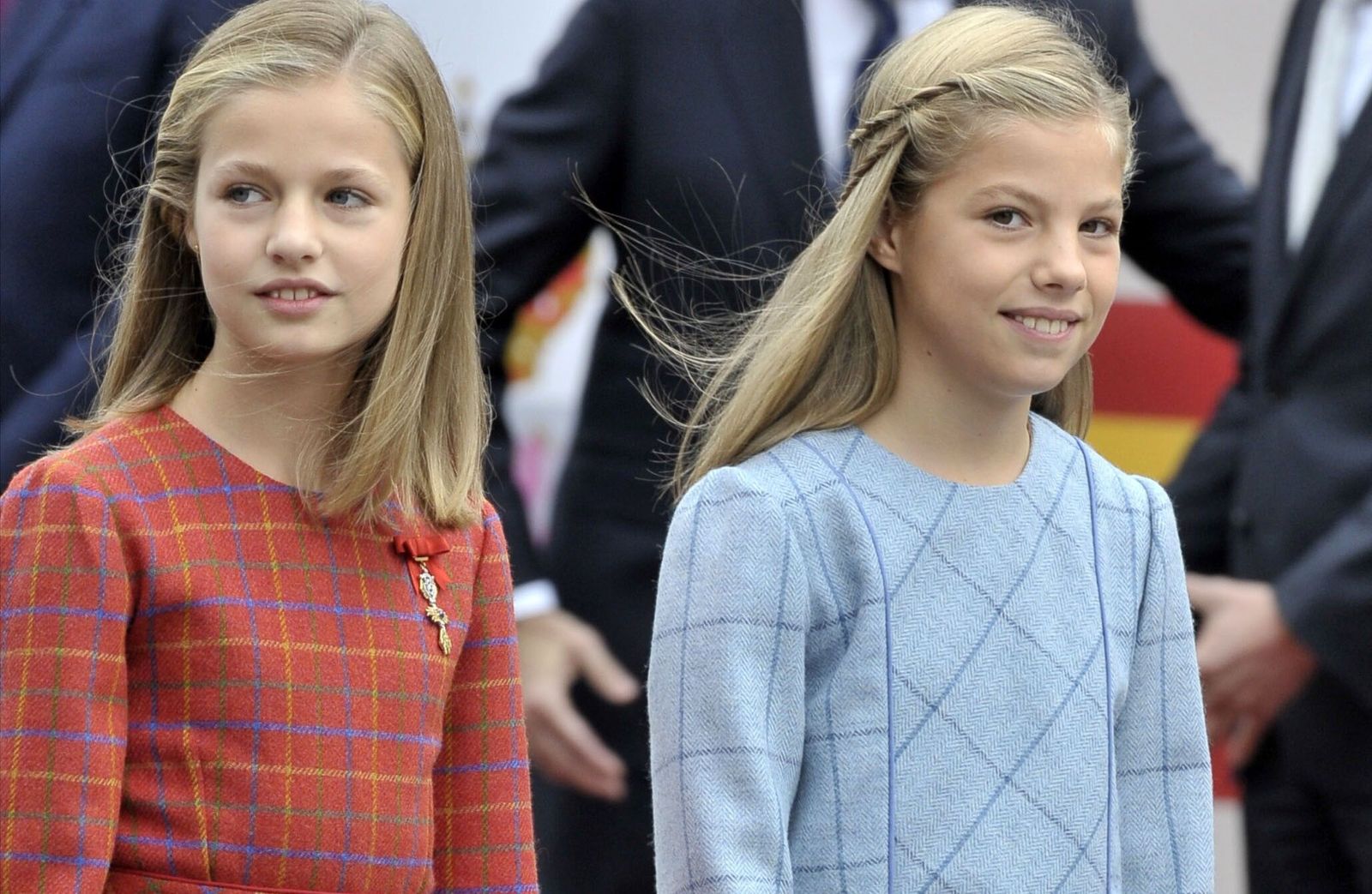 PRINCESA LEONOR Y LA INFANTA LEONOR PRINCESA LEONOR Y LA INFANTA LEONOR