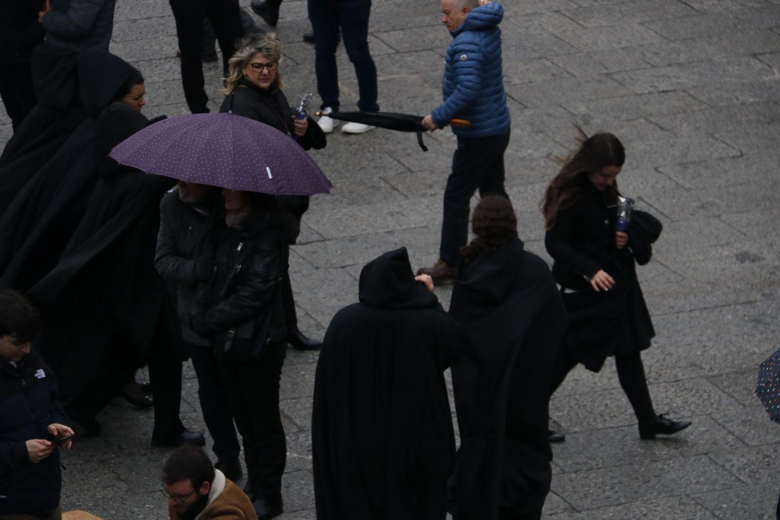 suspension-de-la-procesion-de-la-virgen-de-la-soledad-55