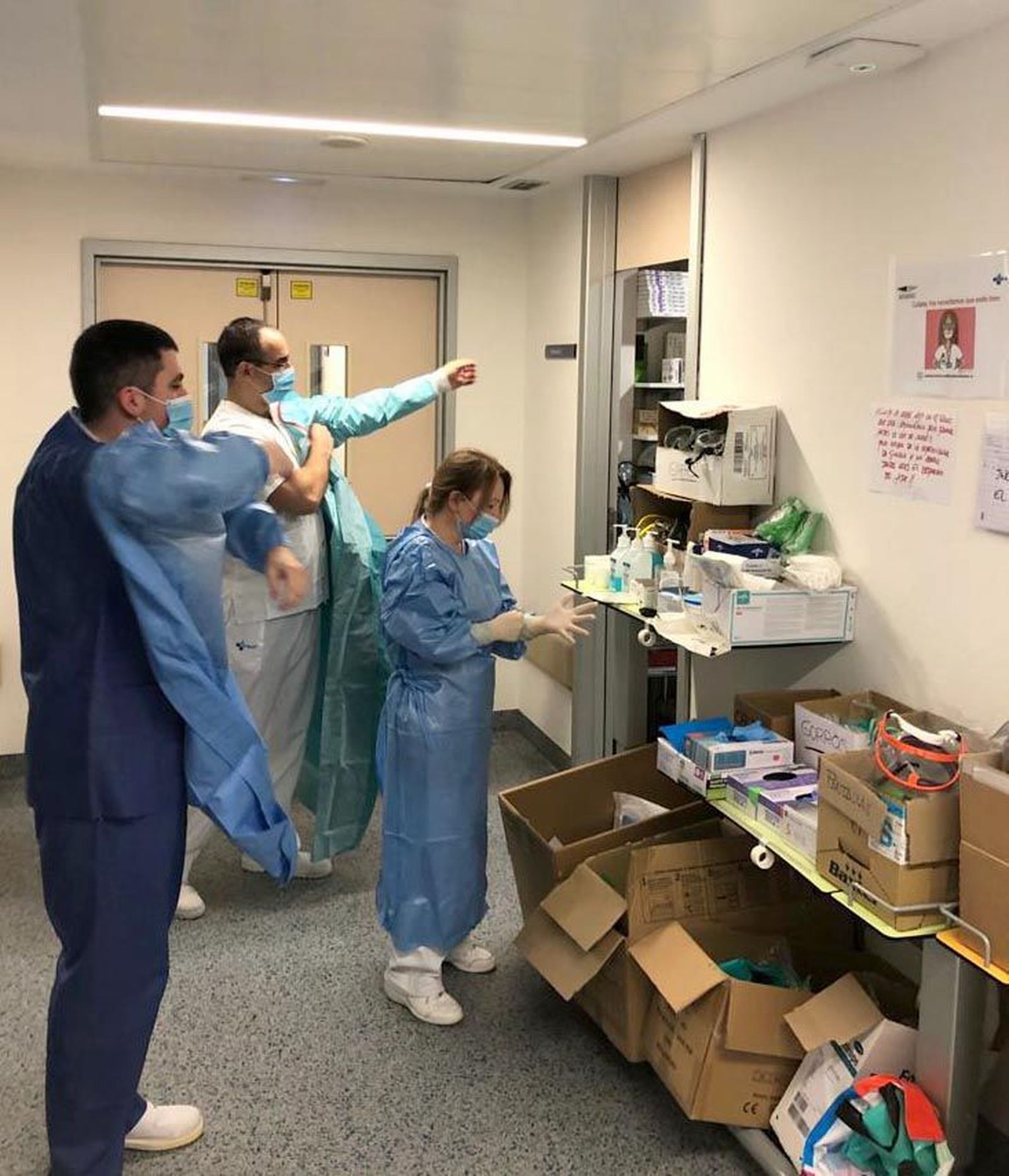 Sanitarios en un Hospital