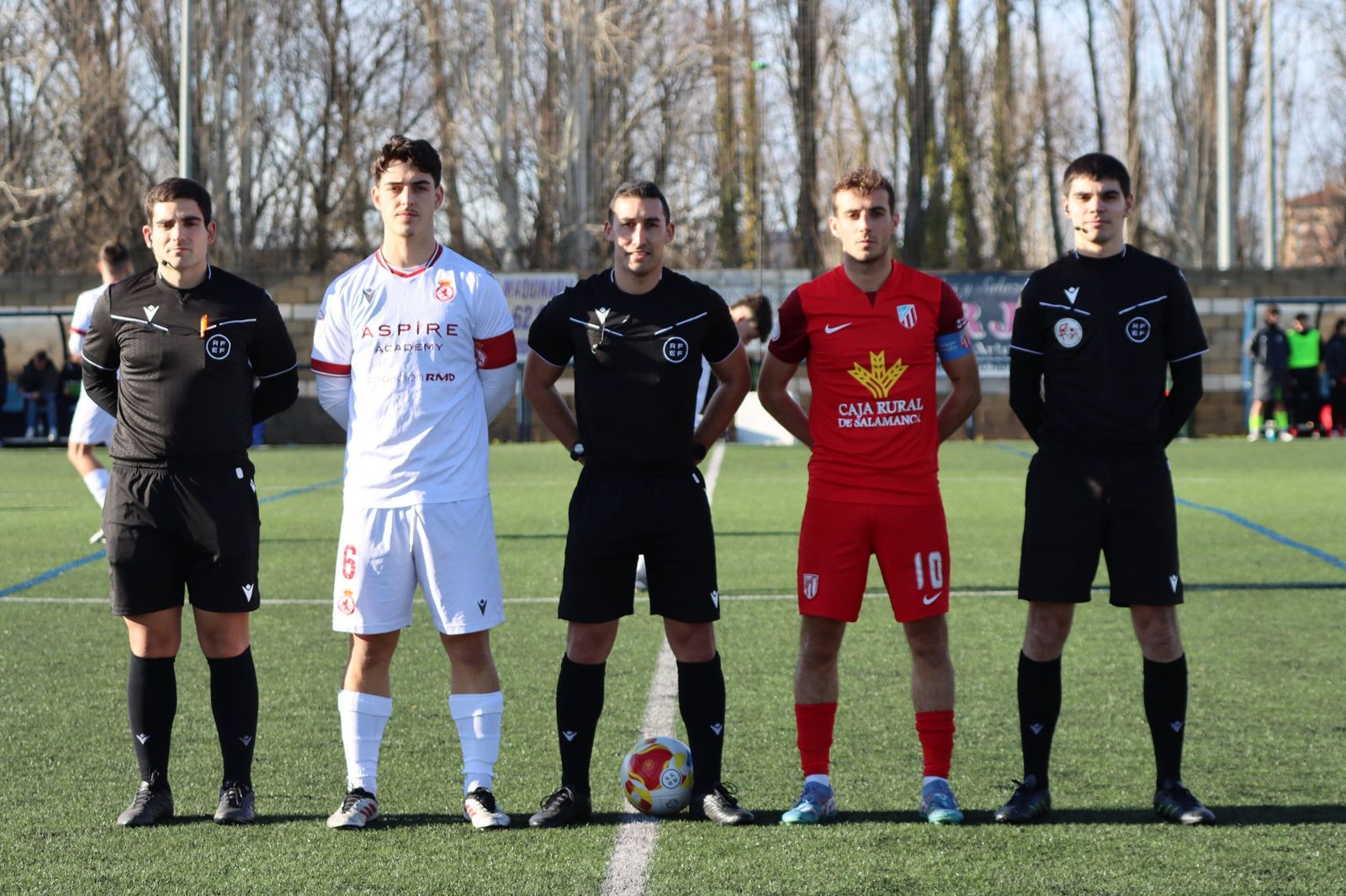 Capitanes del Júpiter Leonés y UD Santa Marta