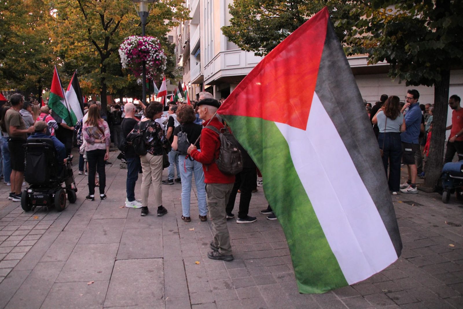 Medio millar de personas se manifiestan en Salamanca en apoyo a Palestina y la flotilla