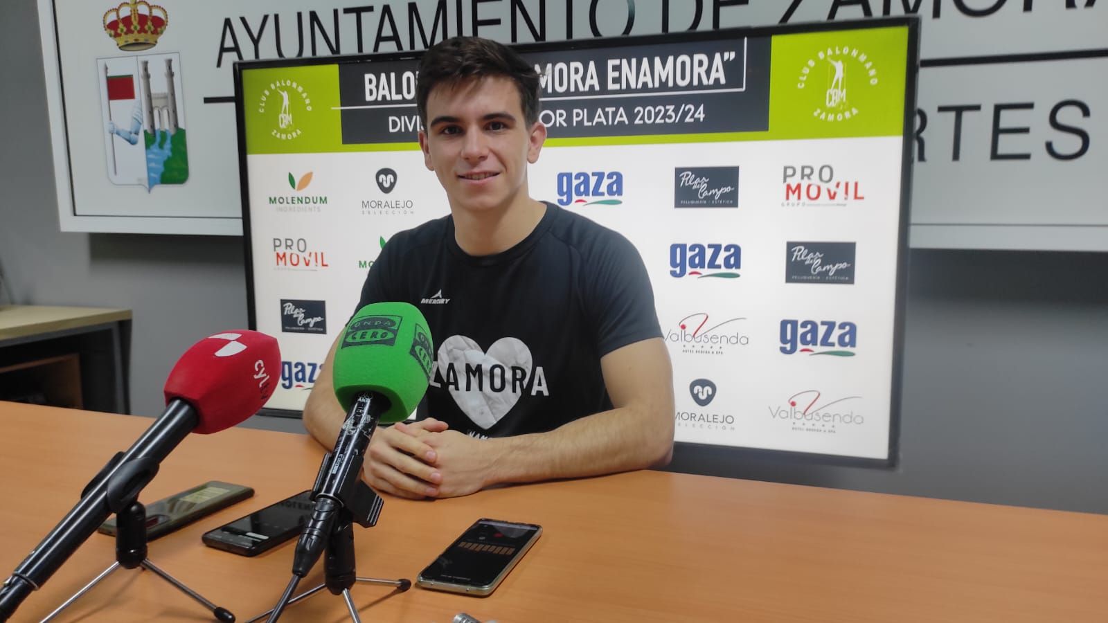 Sergio Casares, jugador del Balonmano Zamora.