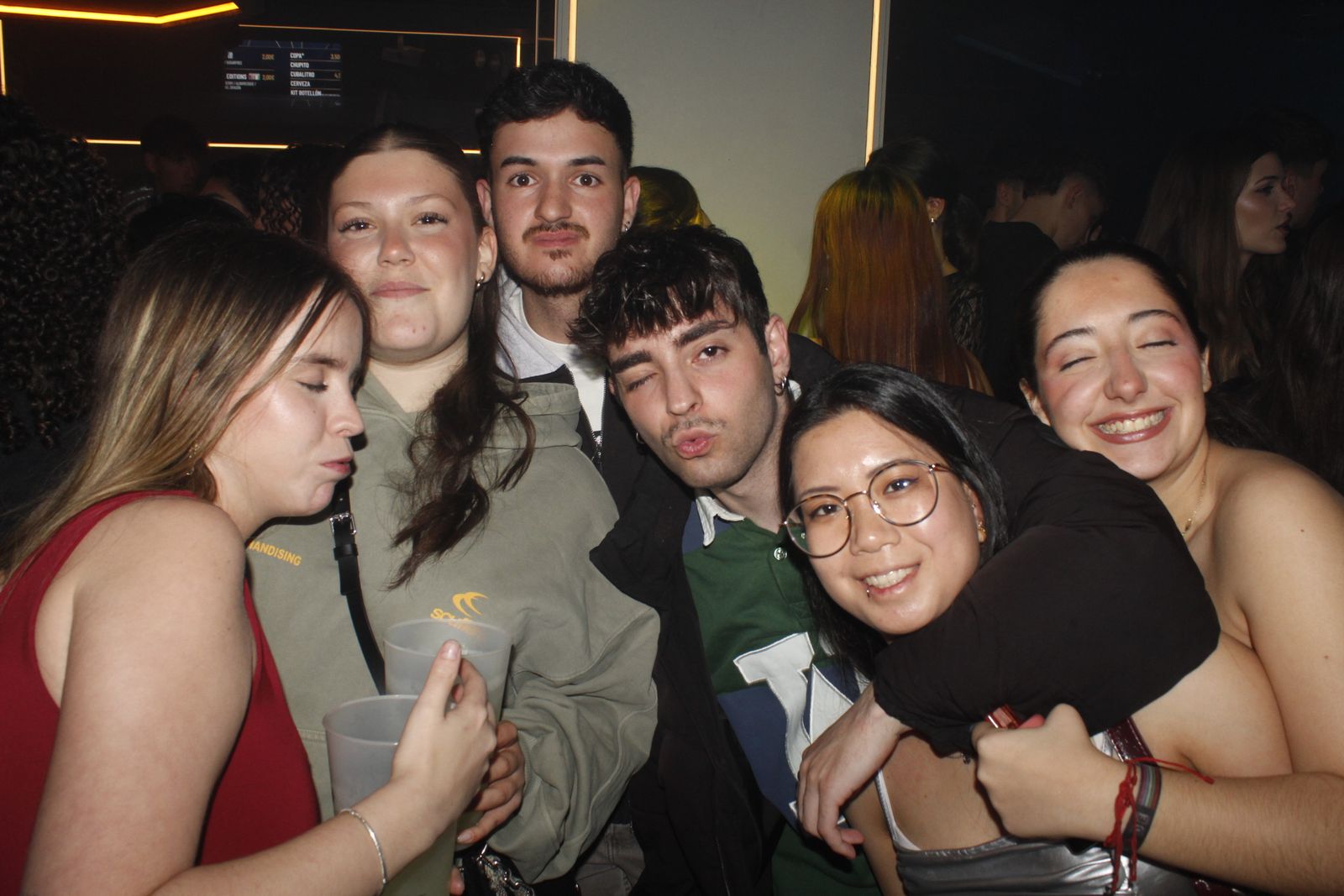 Salamanca de noche, jueves 17 de abril