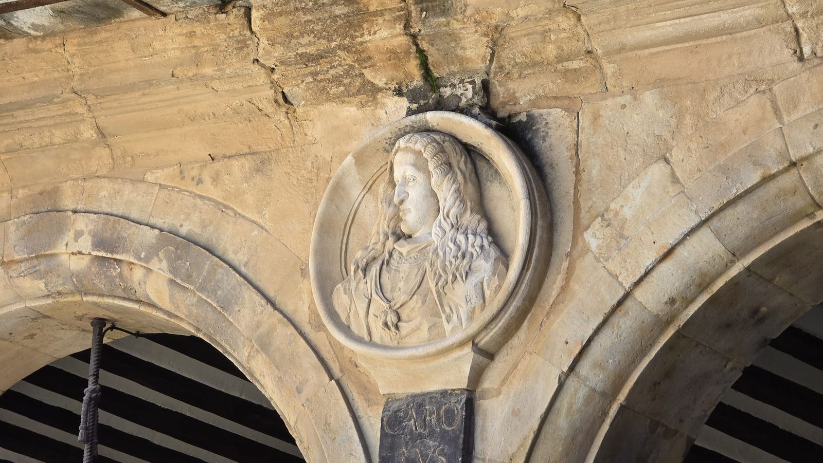 Medallón de Carlos II