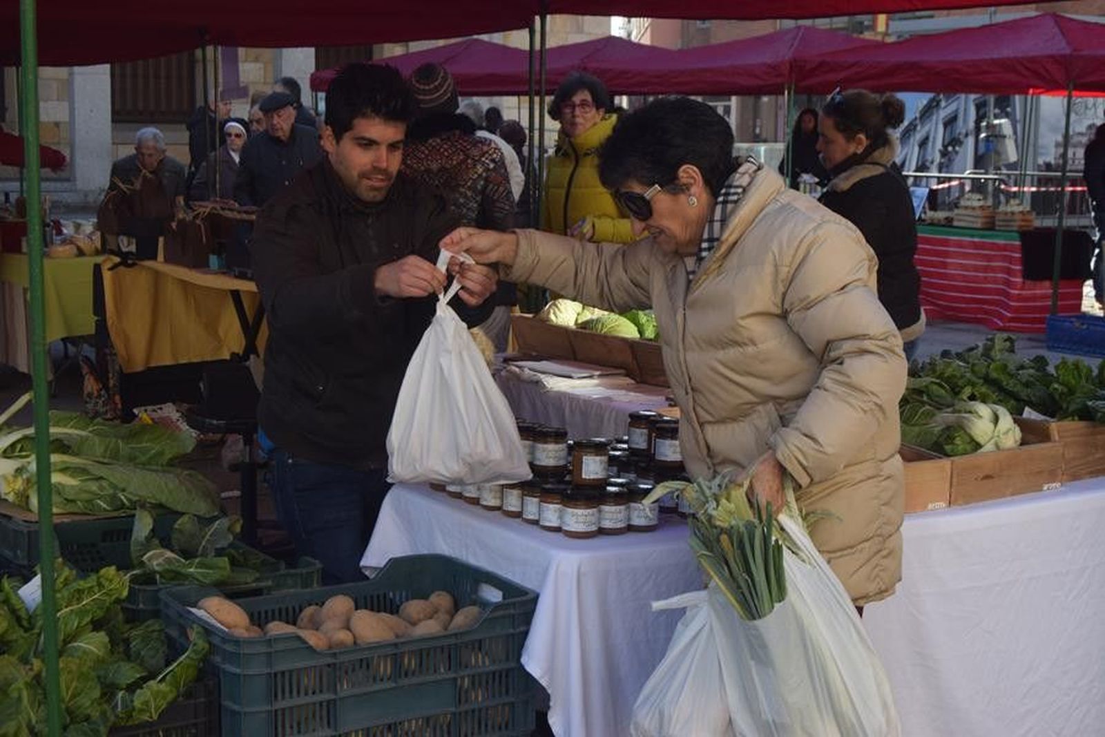 Mercado Ecológico. Archivo