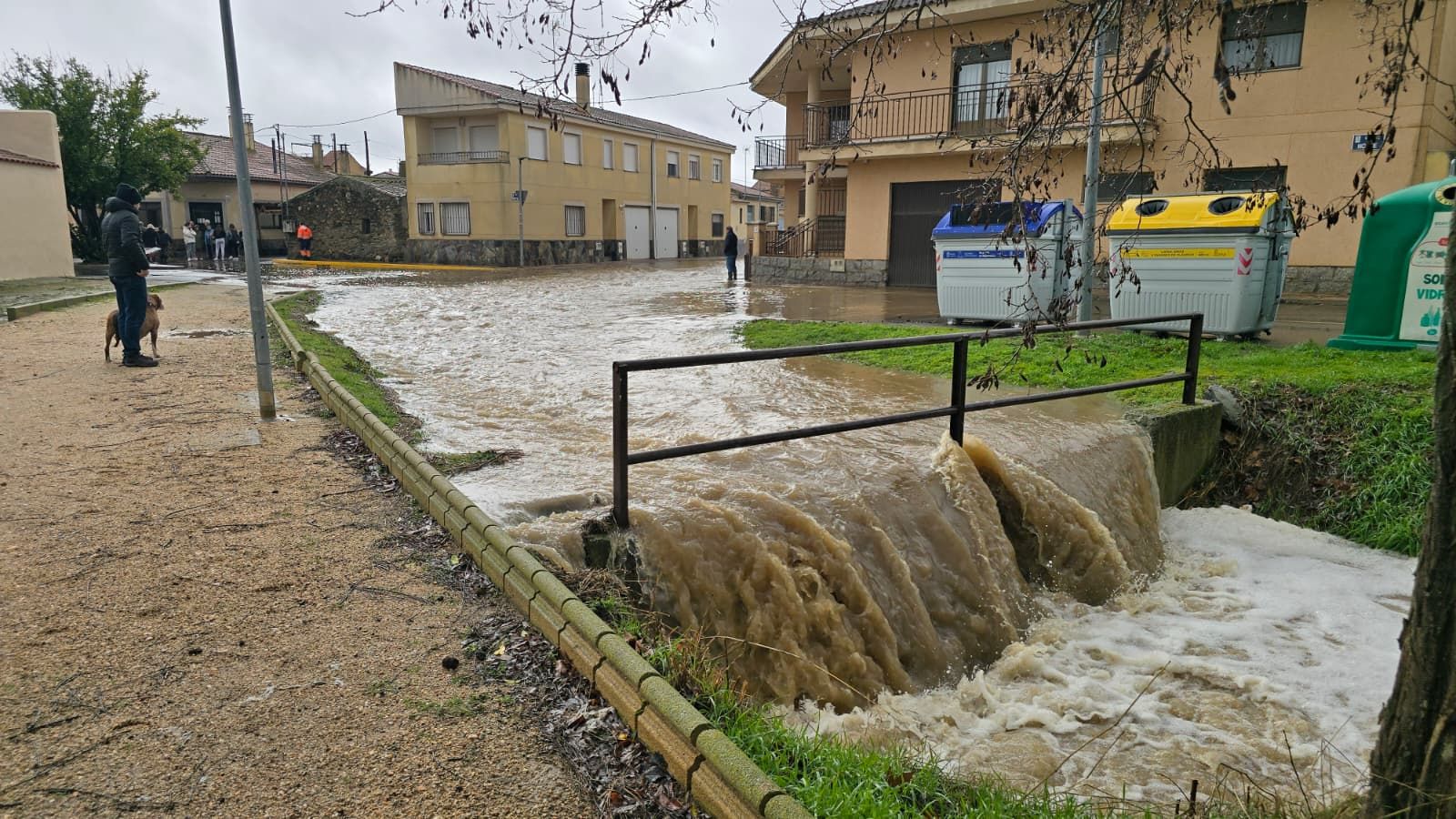 Inundación en Miranda de Azán