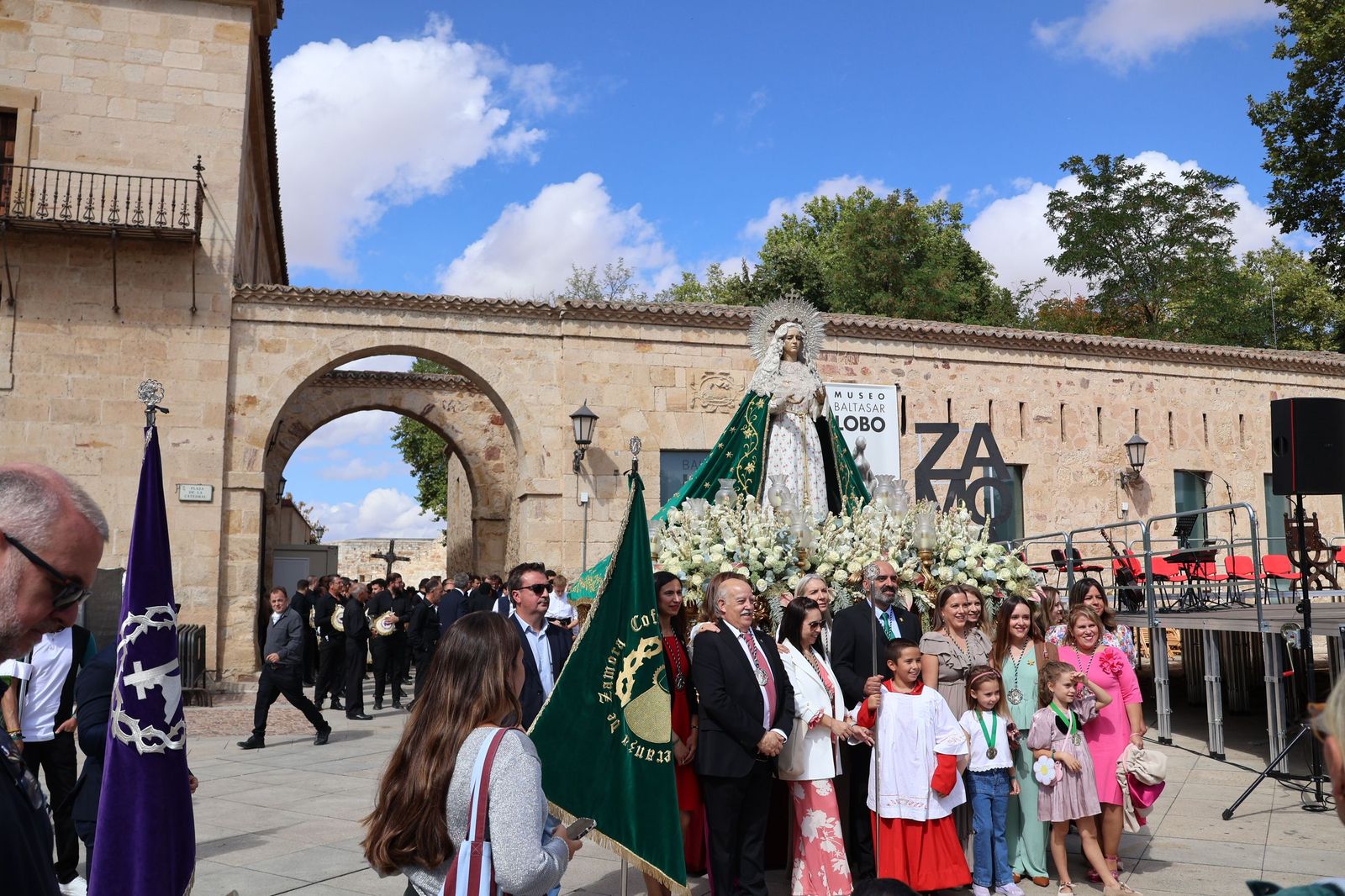 Procesión extraordinaria de la Virgen de La Esperanza