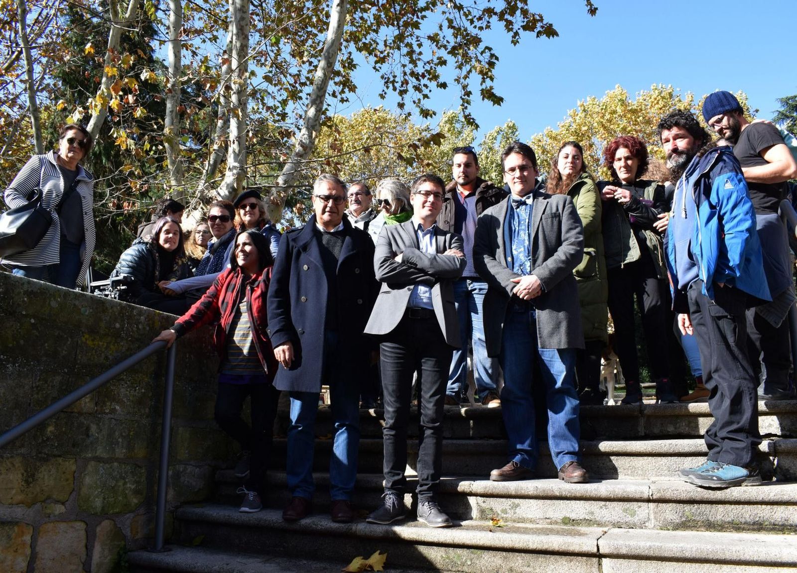 Apoyo a Gabriel de la Mora