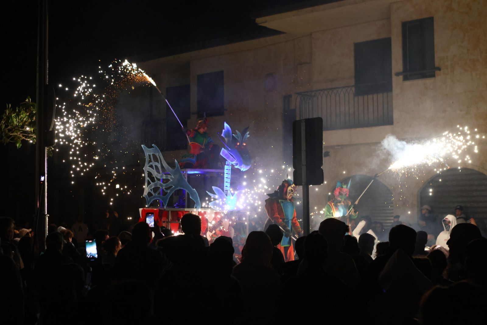 Correfoc Damonion en Villamayor