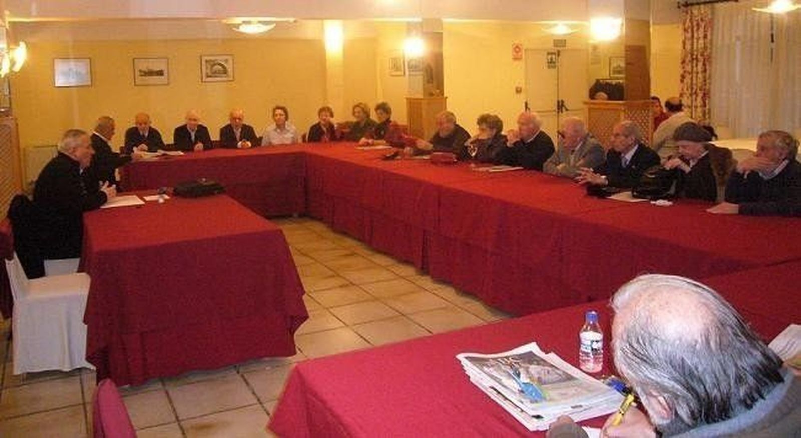 La tertulia Rona Dalba cumple 22 años