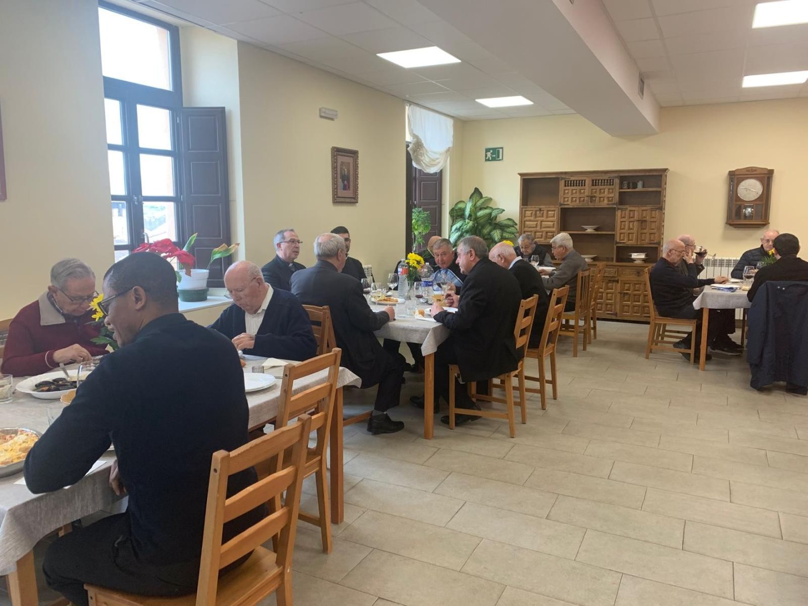 La actual casa del obispo se convierte en la primera casa de convivencia sacerdotal