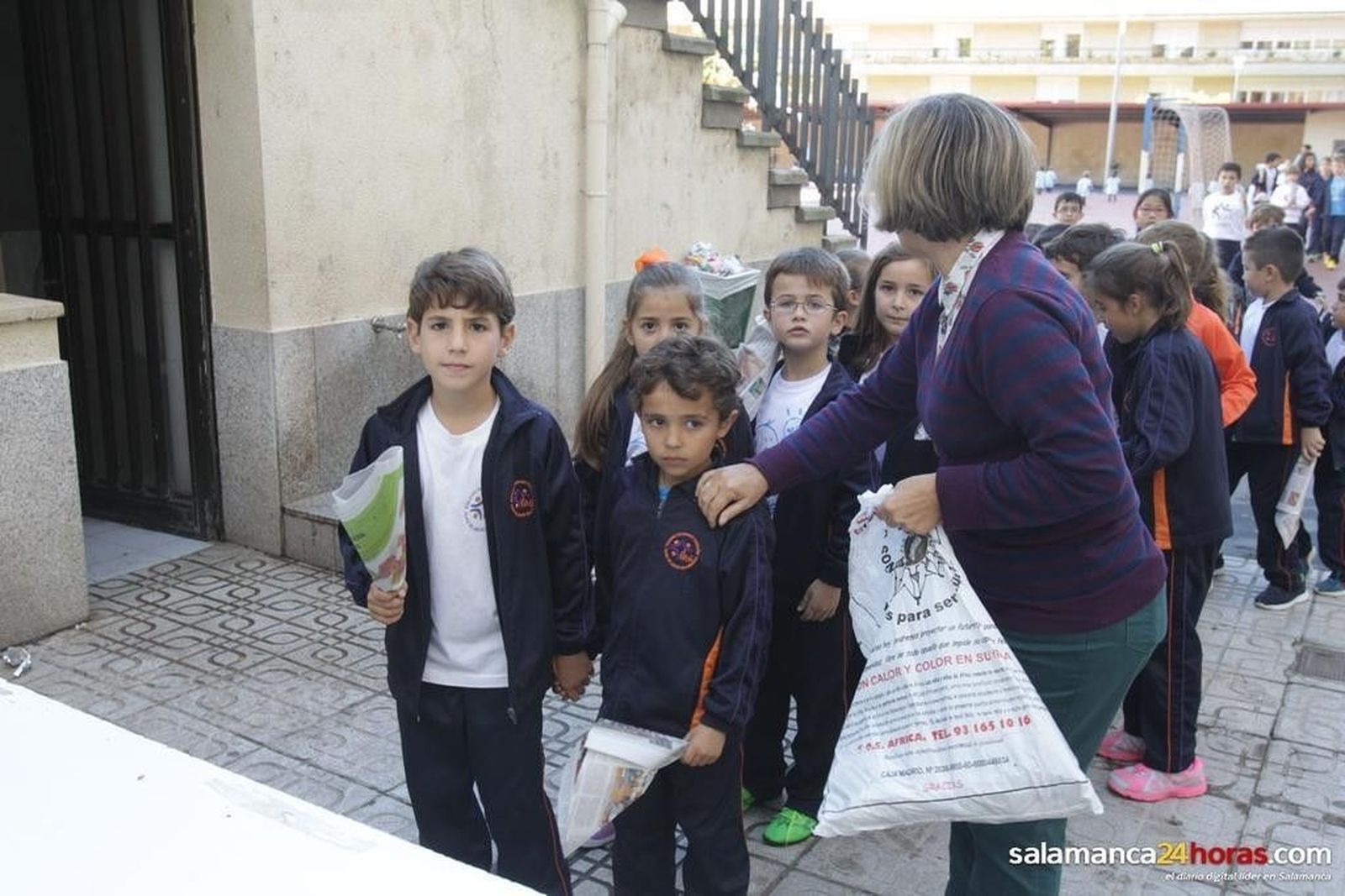 Castañada en el colegio Jesuitinas