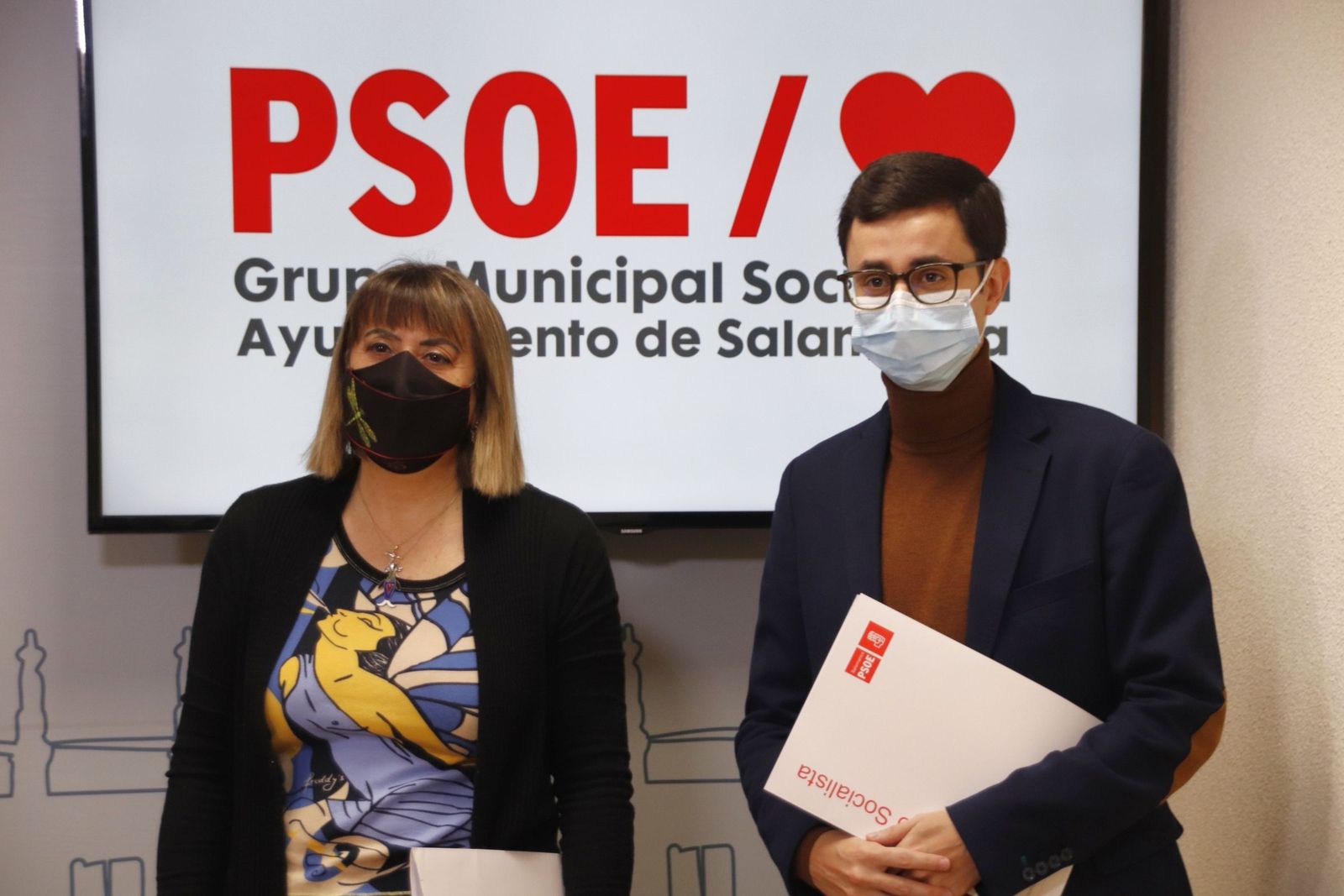 José Luis Mateos, y la concejala María García presentan una iniciativa en materia sanitaria