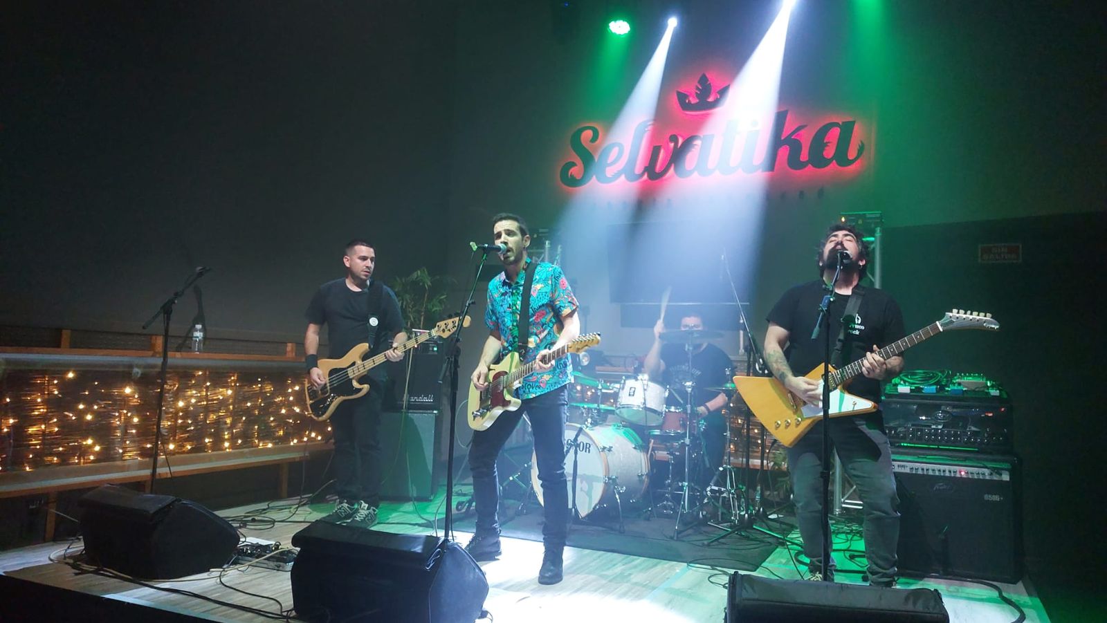 fhlim-en-la-sala-selvatika-43