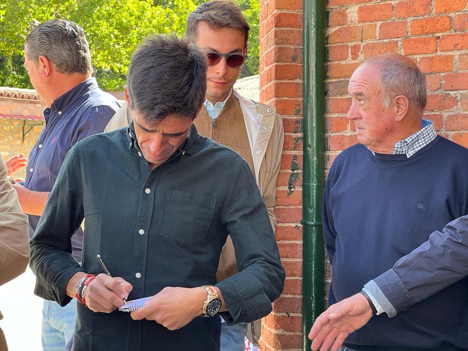 ambiente-durante-el-sorteo-de-los-el-puerto-de-san-lorenzo-y-la-ventana-del-puerto-28