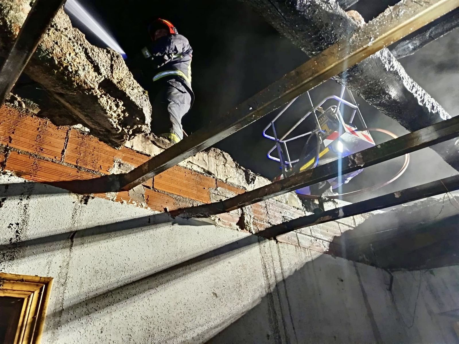 Incendio de una vivienda en Ledesma