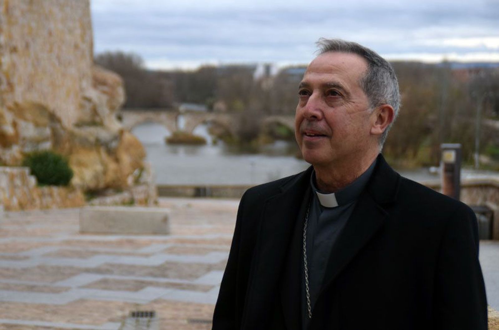 Obispo zamora valera 01