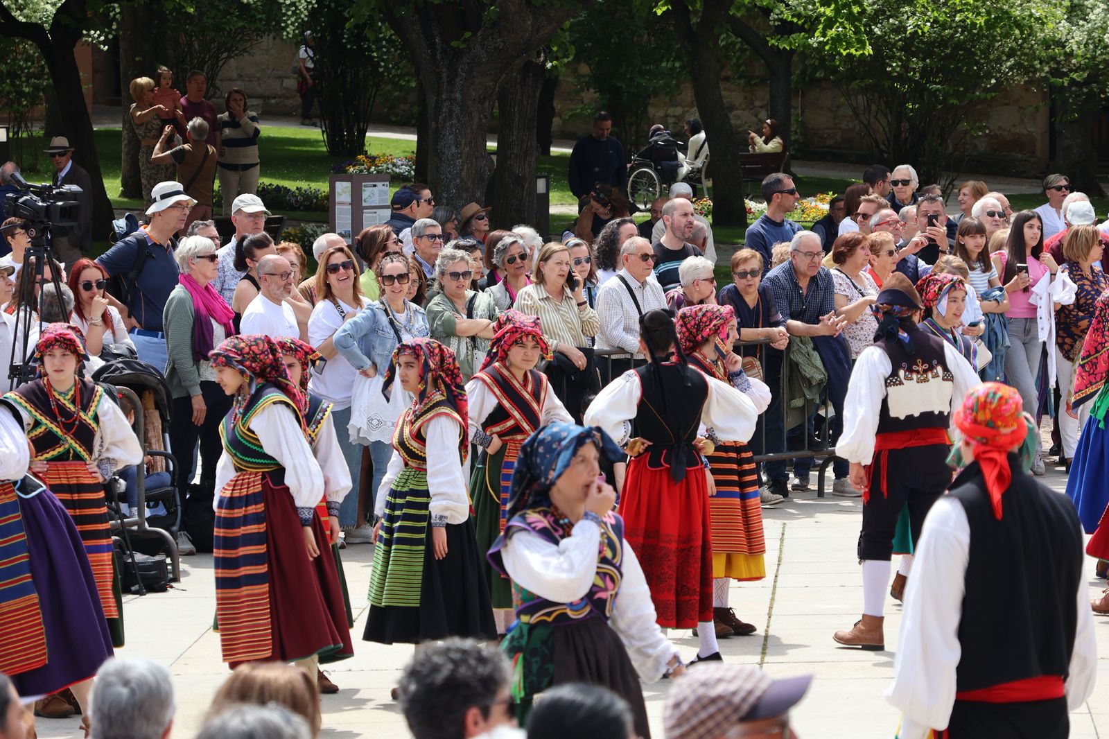 el-bolero-de-algodre-en-la-plaza-de-la-catedral-63