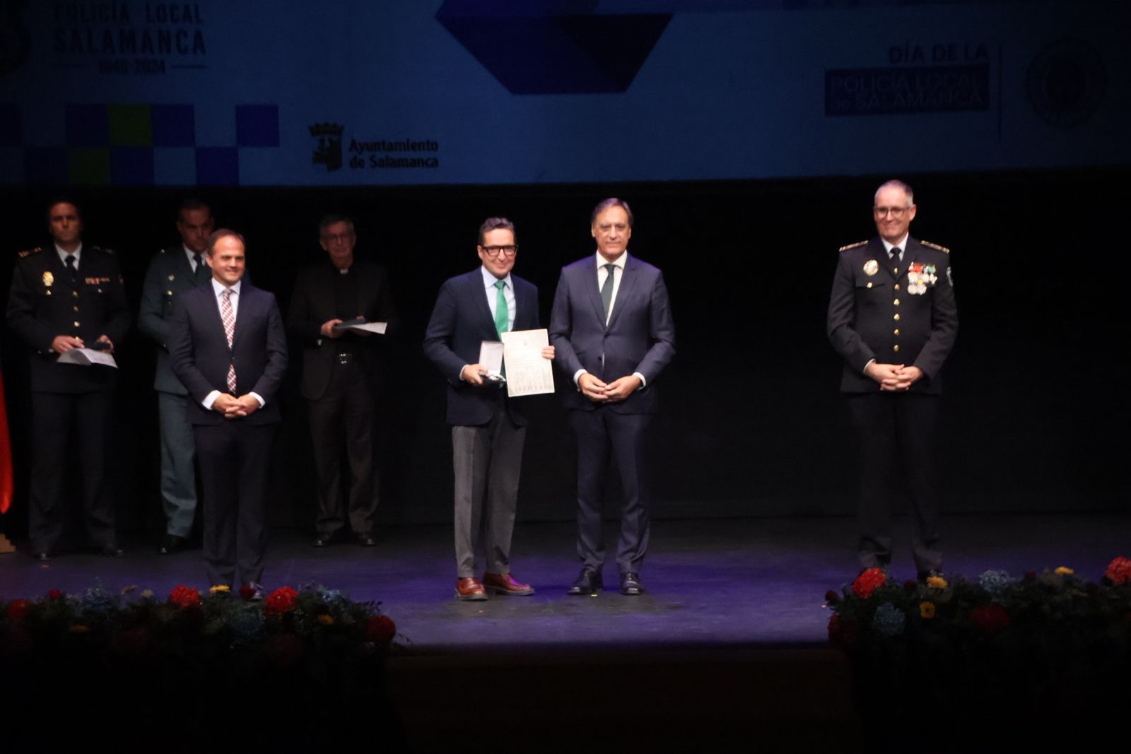 Día de la Policía Local en el Teatro Liceo