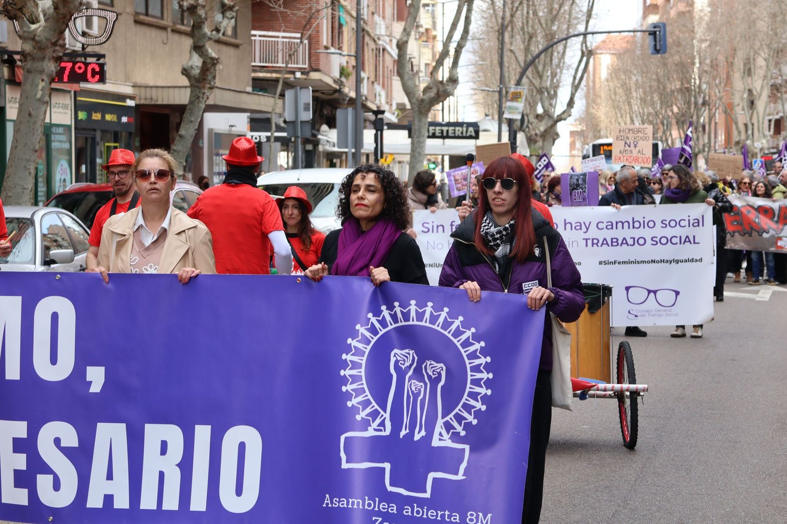 GALERÍA | La manifestación del 8M por las calles de Zamora, en imágenes