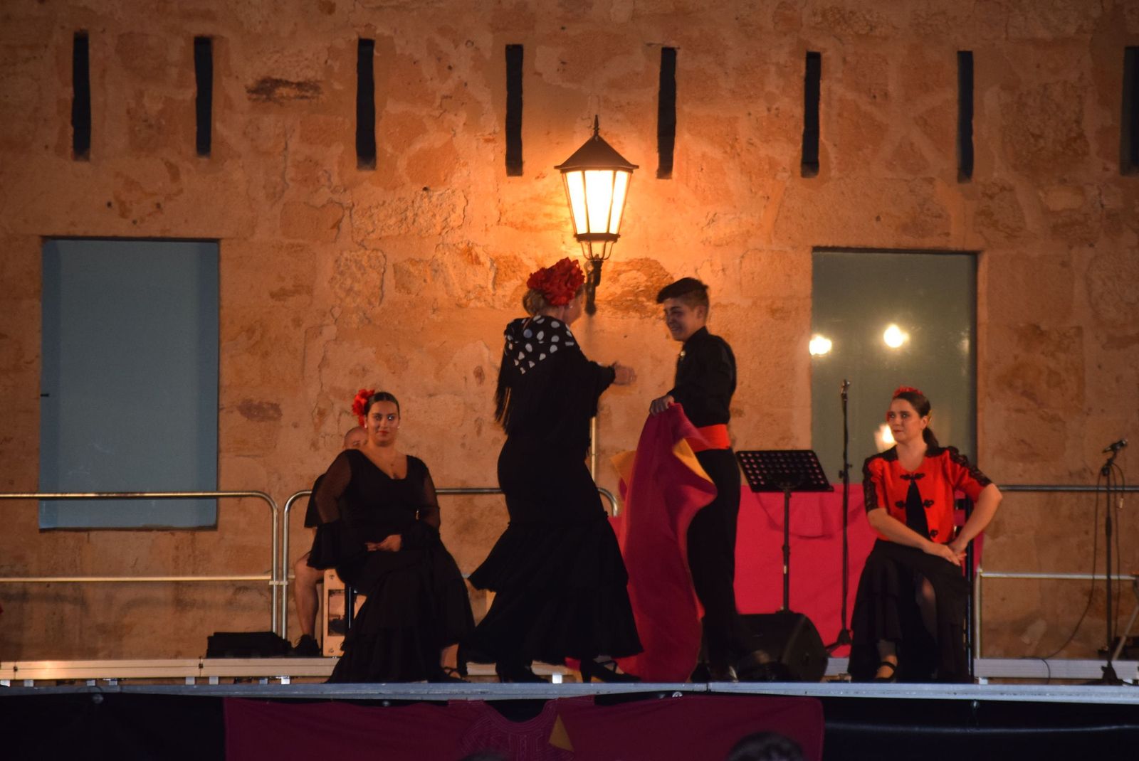 Arte rociero a los pies de la Catedral