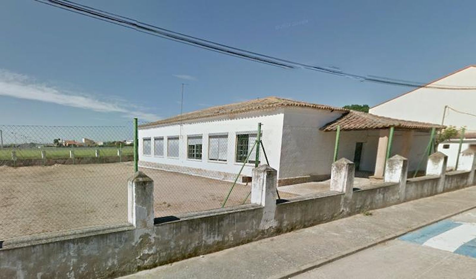 Jornada de puertas abiertas en el velatorio de Monfarracinos