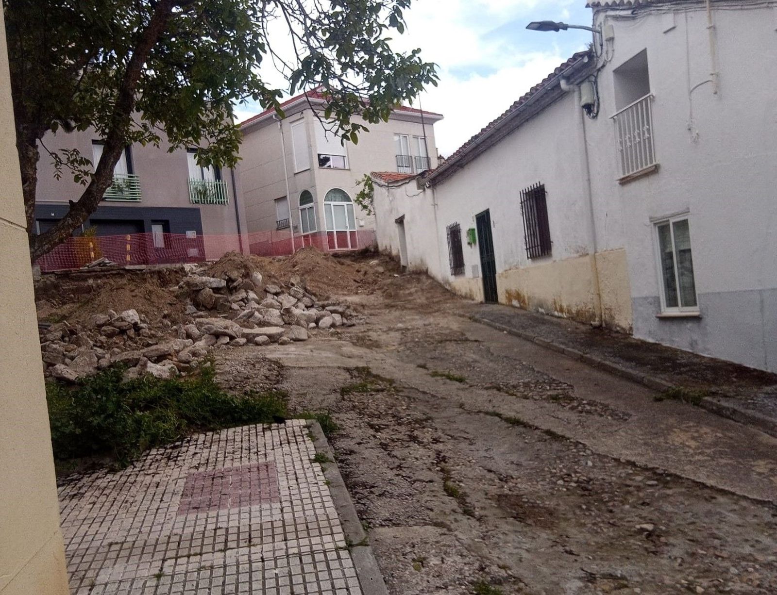 Cabrerizos da luz verde a la urbanización del encuentro entre la calle Larga y Atalaya