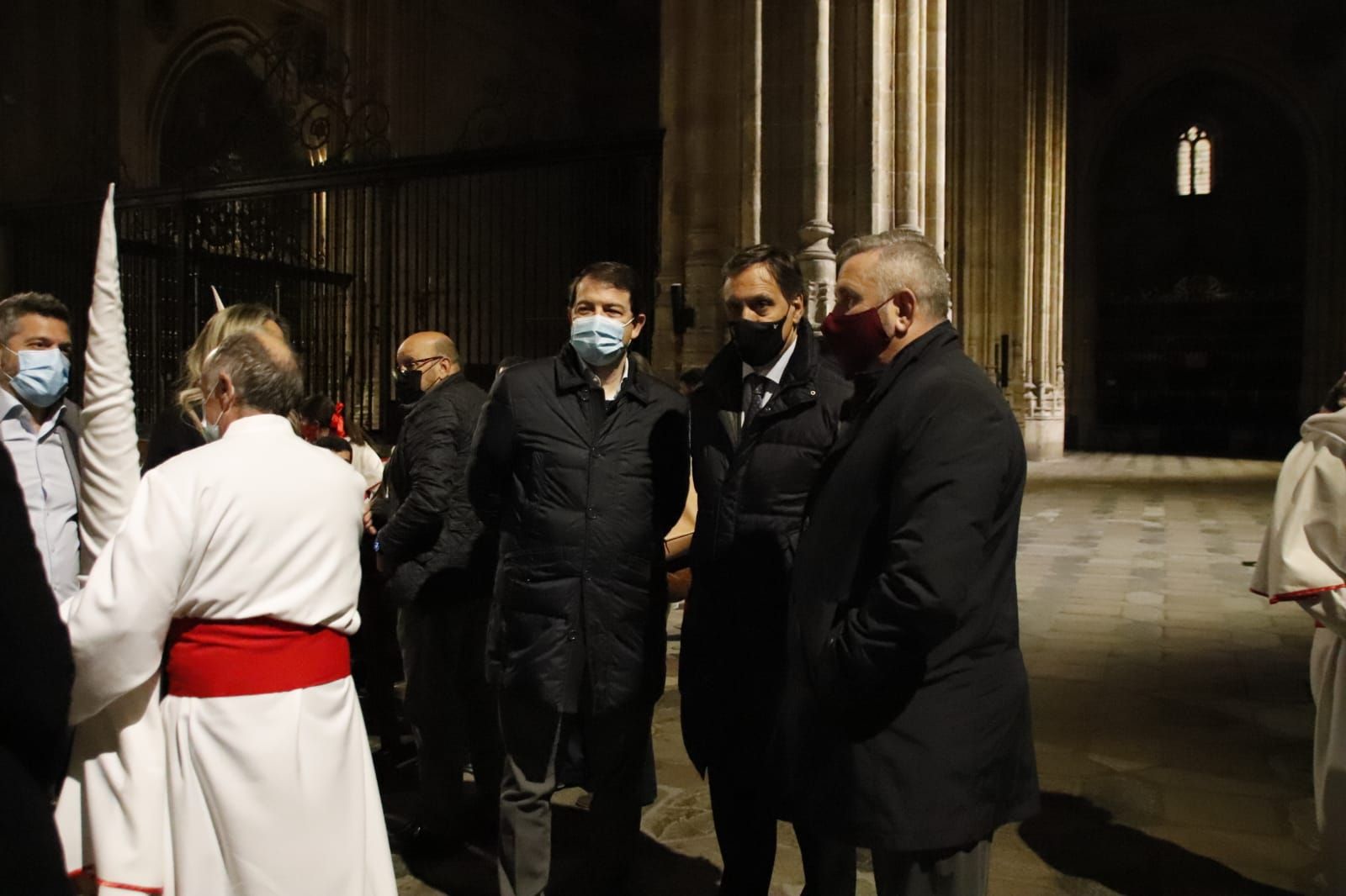 procesion-cristo-yacente-de-la-misericordia-y-de-la-agonia-redentora-2