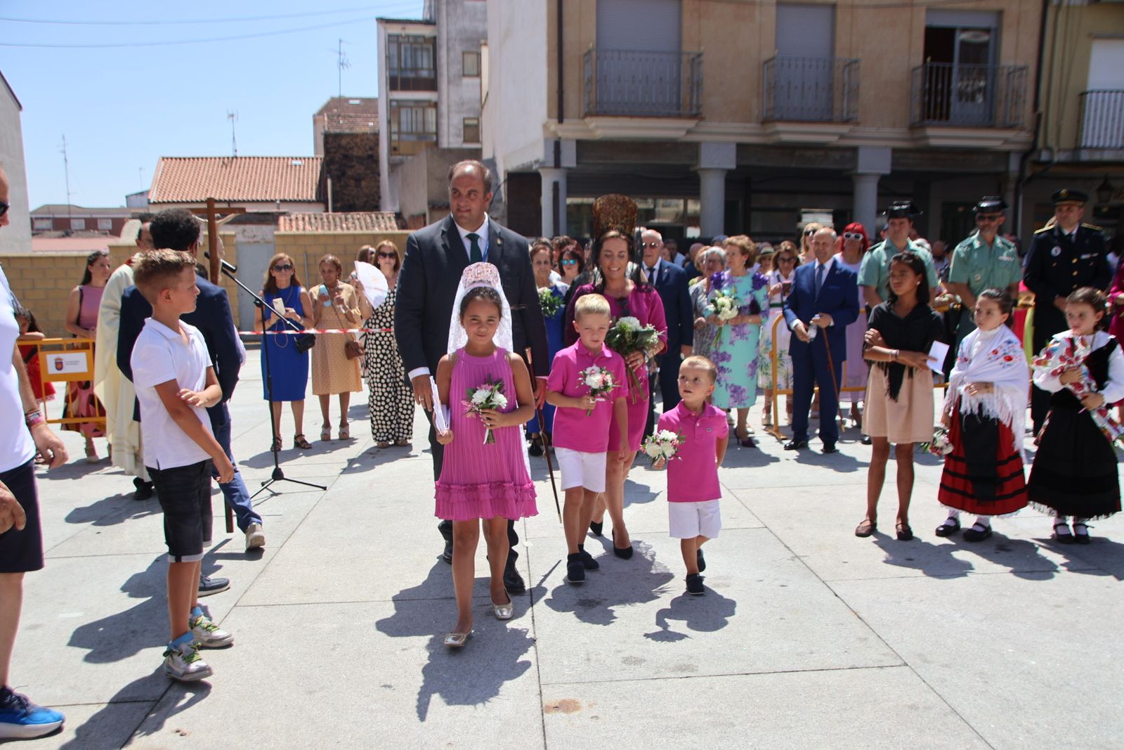 Procesión y ofrenda floral en honor de Nuestra Señora de la Asunción en Guijuelo
