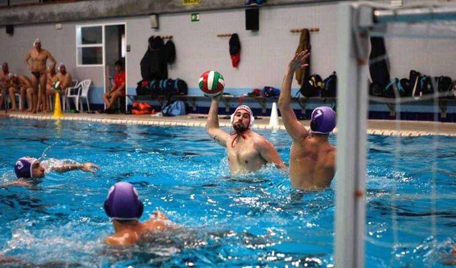 El Waterpolo Zamora Aquona se estrena en la piscina Sindical